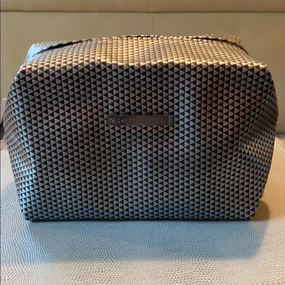 cosmetic bag